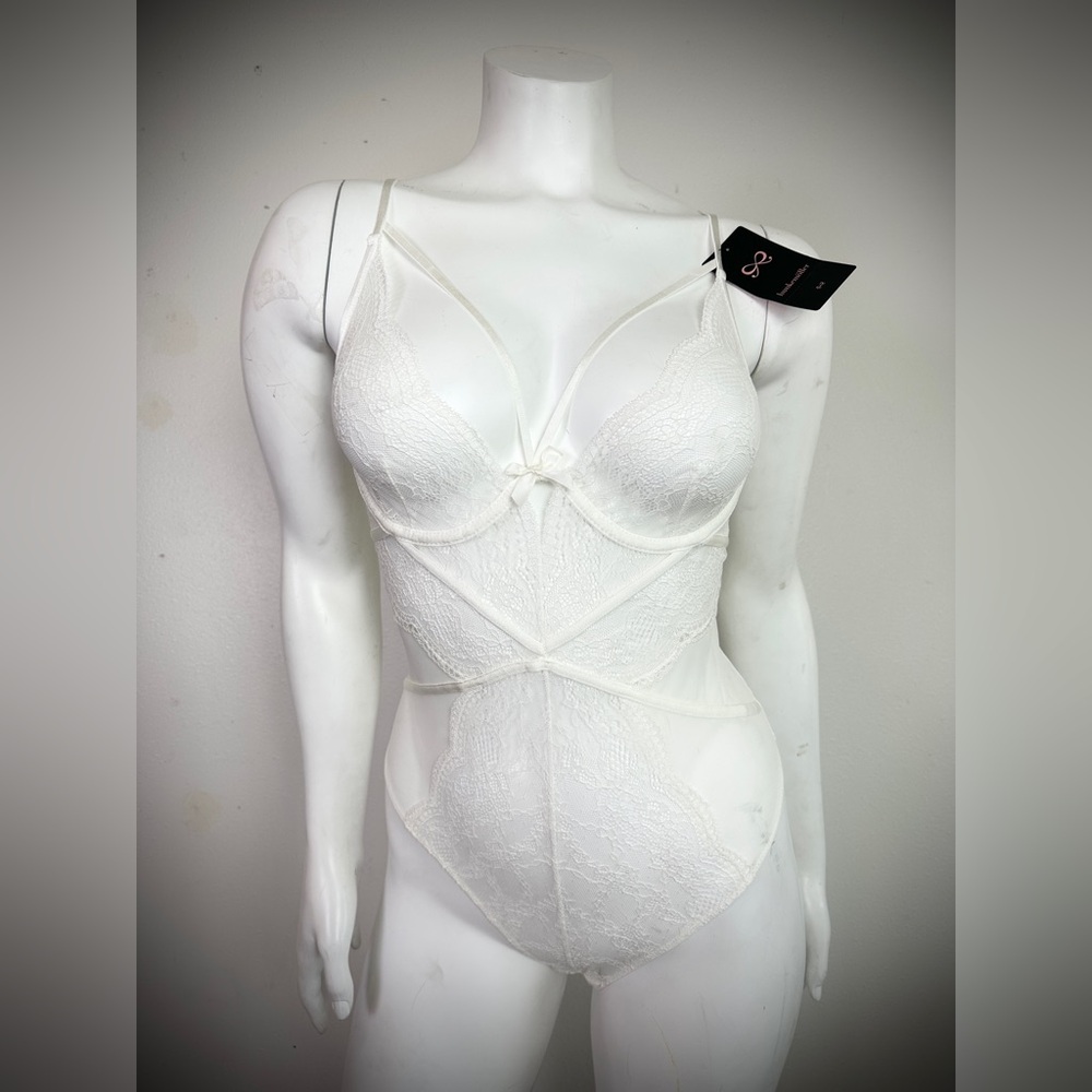 NWT hunkemöller Isabelle Bodysuit size Medium - Picture 8 of 16